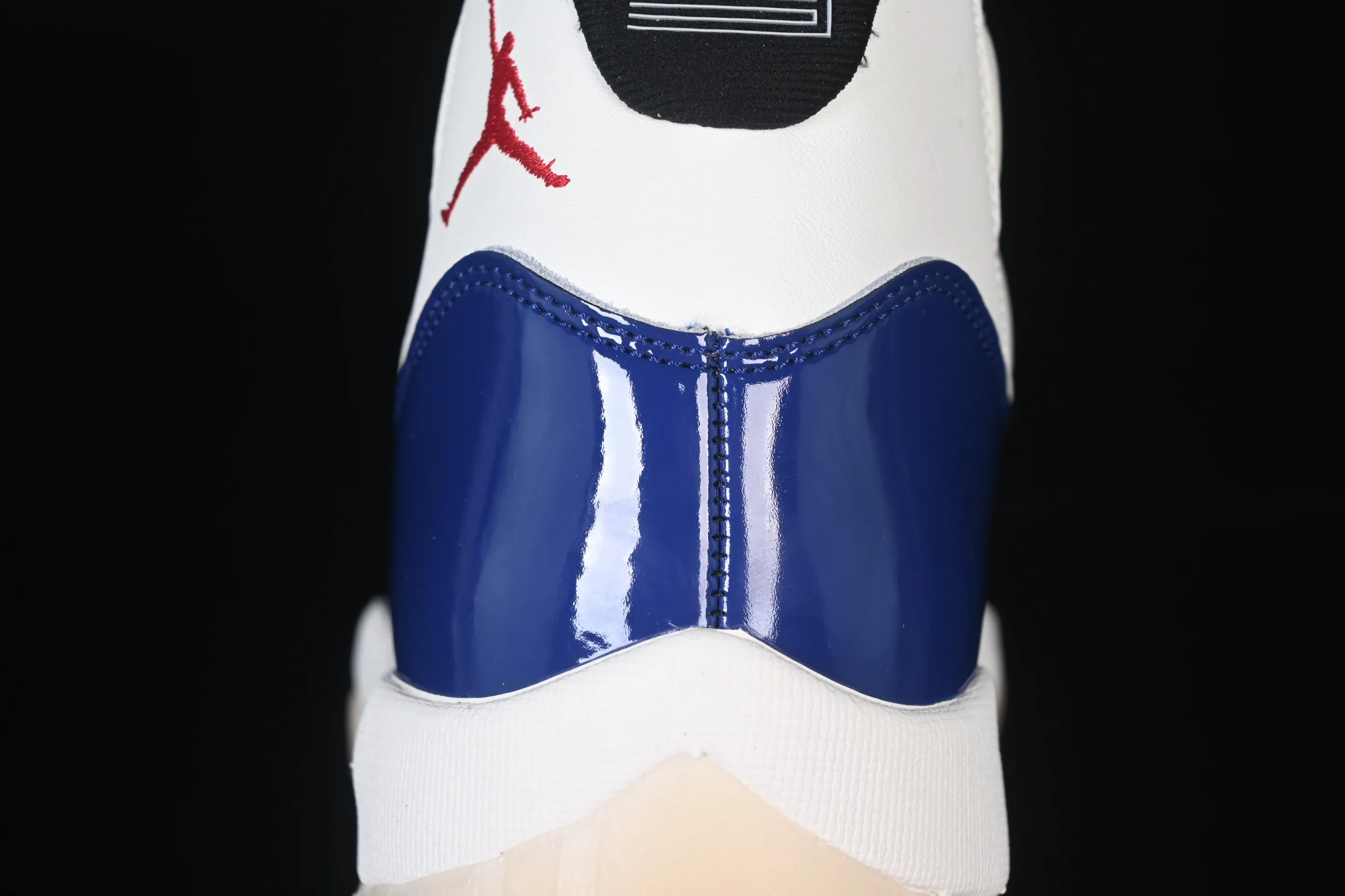 All Categories Air Jordan Jordan Series Basketball Shoes Air Jordan 11 F Version Air Jordan 11 Retro "Rare Air" AJ11 Joe 11 Royal Blue Real Standard Real Carbon High Top Basketball Shoes IH0296-400
